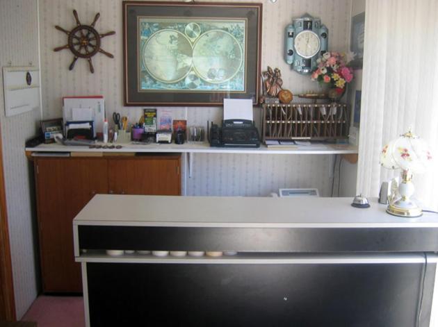 سالزبوري Knotty Pine Motel المظهر الخارجي الصورة